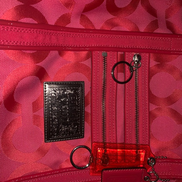 Coach purse - Picture 5 of 7